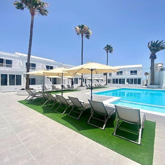 Puerto Del Carmen Airconditioned 2Bed Poolside Apt 외부 사진
