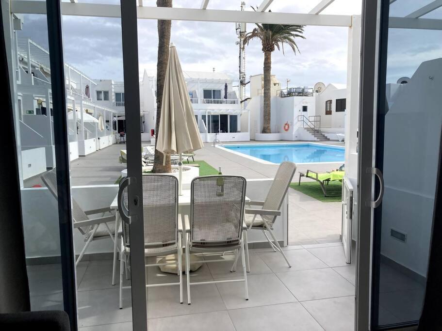 Puerto Del Carmen Airconditioned 2Bed Poolside Apt 외부 사진